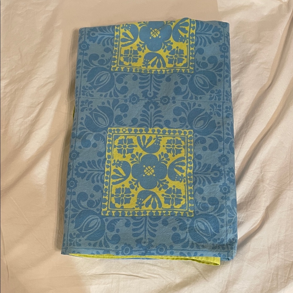 Vintage Williams Sonoma tablecloth Blue and Lime Block print tablecloth.